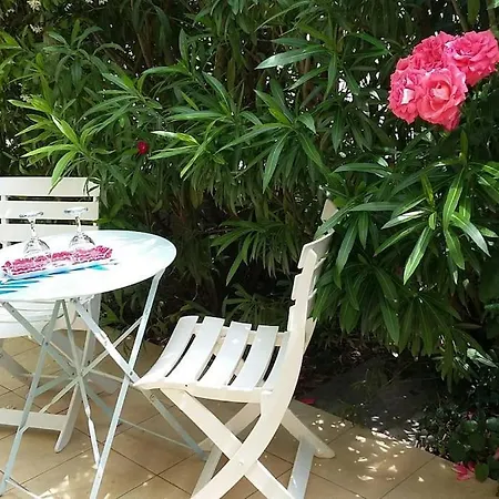 Le Temps Des Cerises. Сasa de vacaciones *